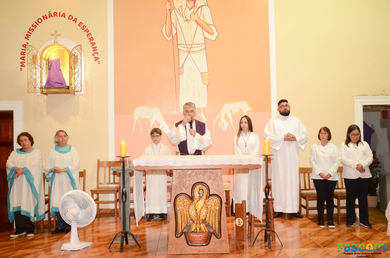 Entrega Cirio Pascal 2025 as comunidades