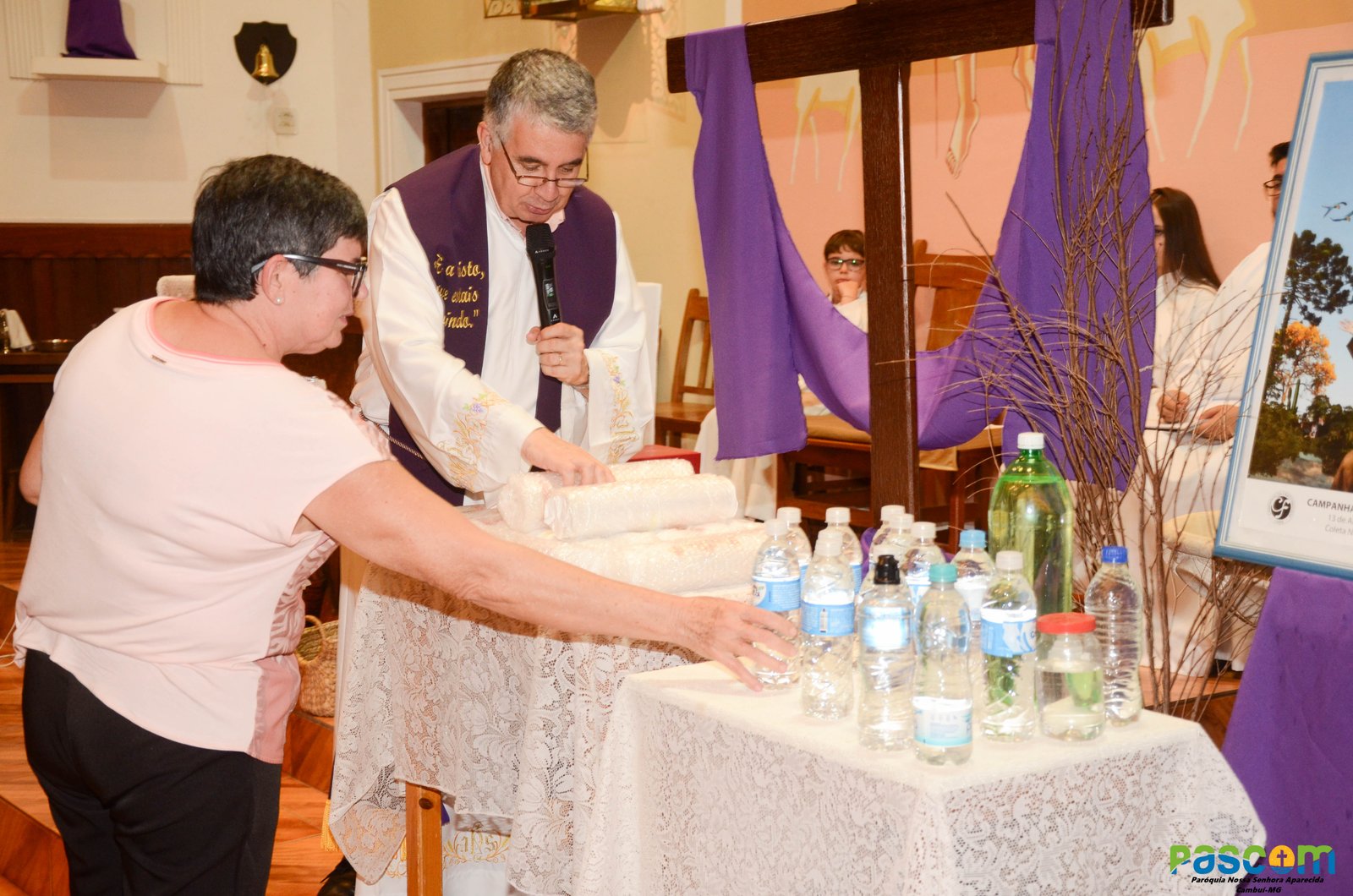 Entrega Cirio Pascal 2025 as comunidades