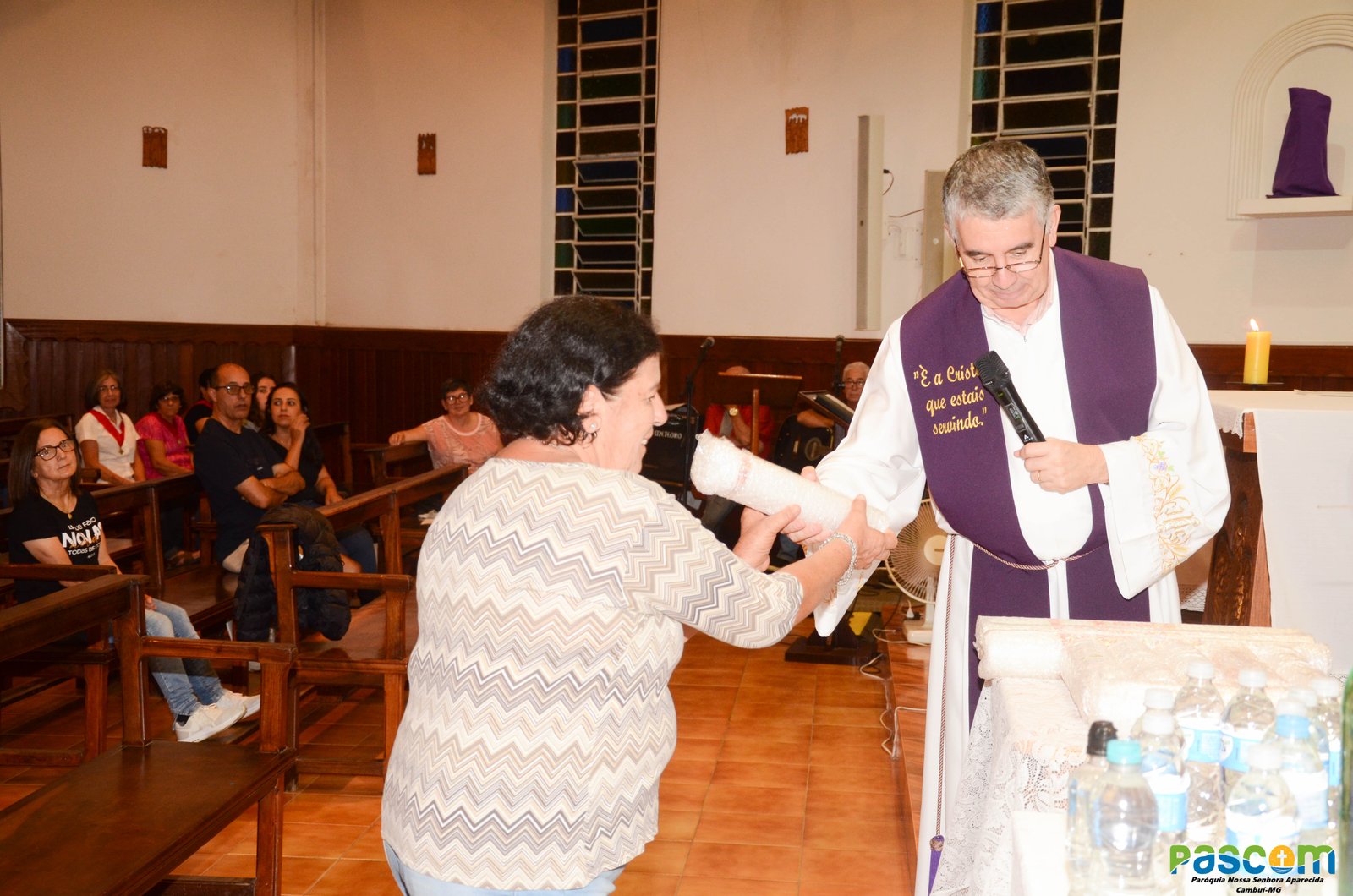 Entrega Cirio Pascal 2025 as comunidades