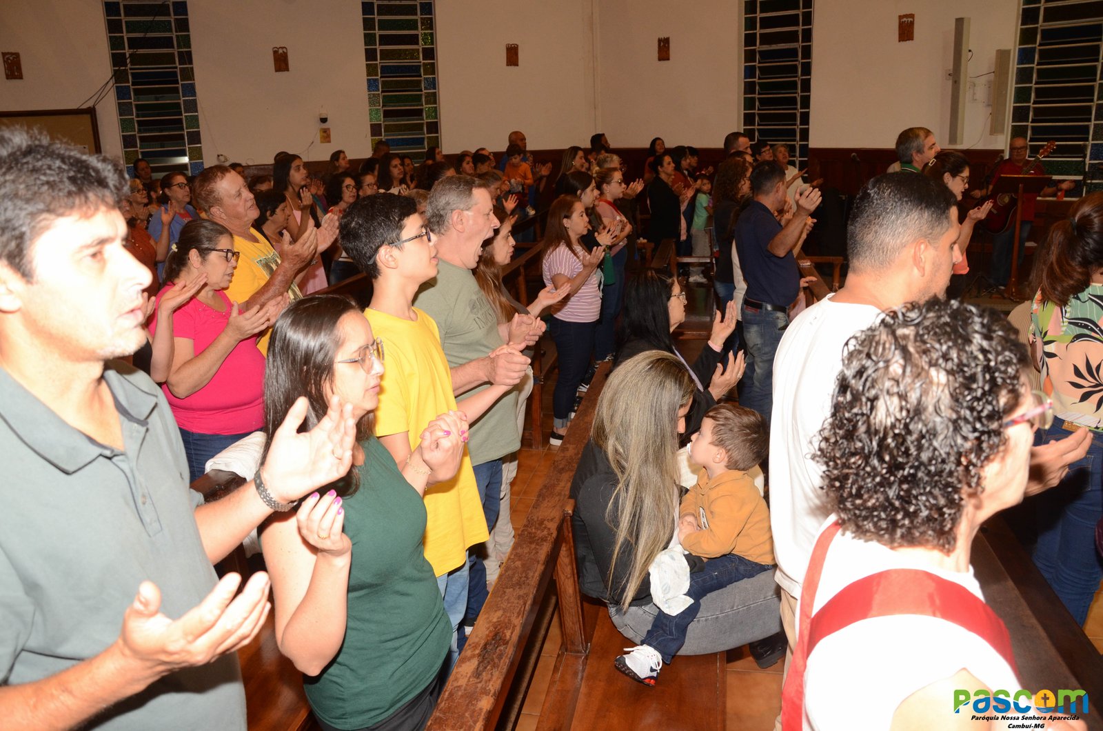 Segunda-feira santa 2025