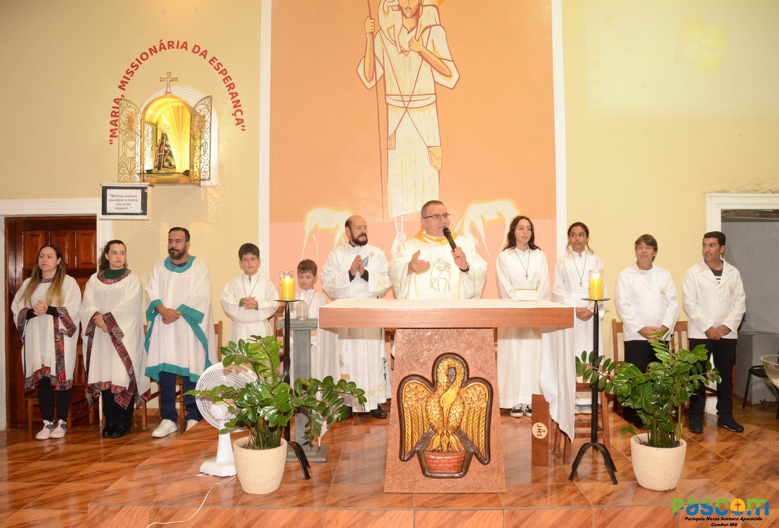 Fotos Missa dia mães 2025