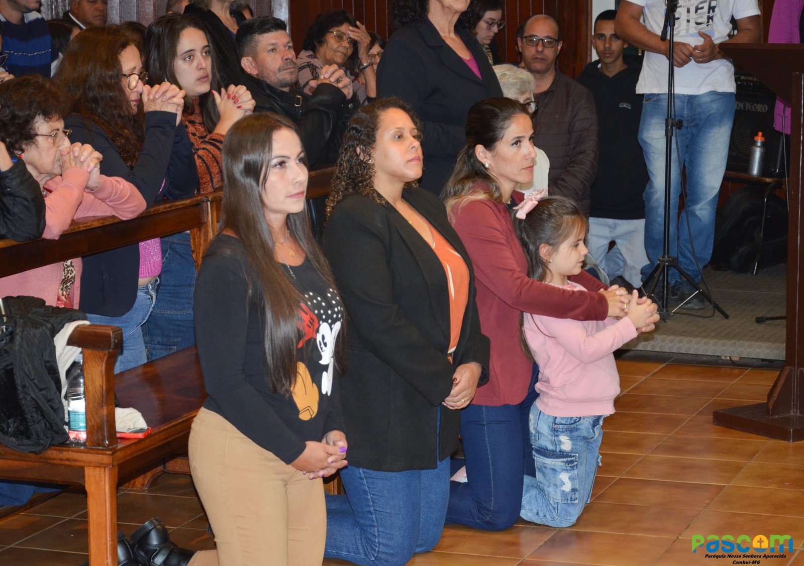 Fotos Missa dia mães 2025