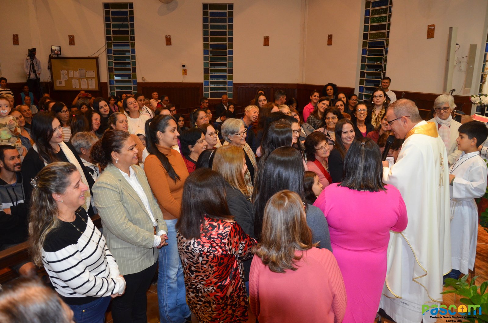Fotos Missa dia mães 2025